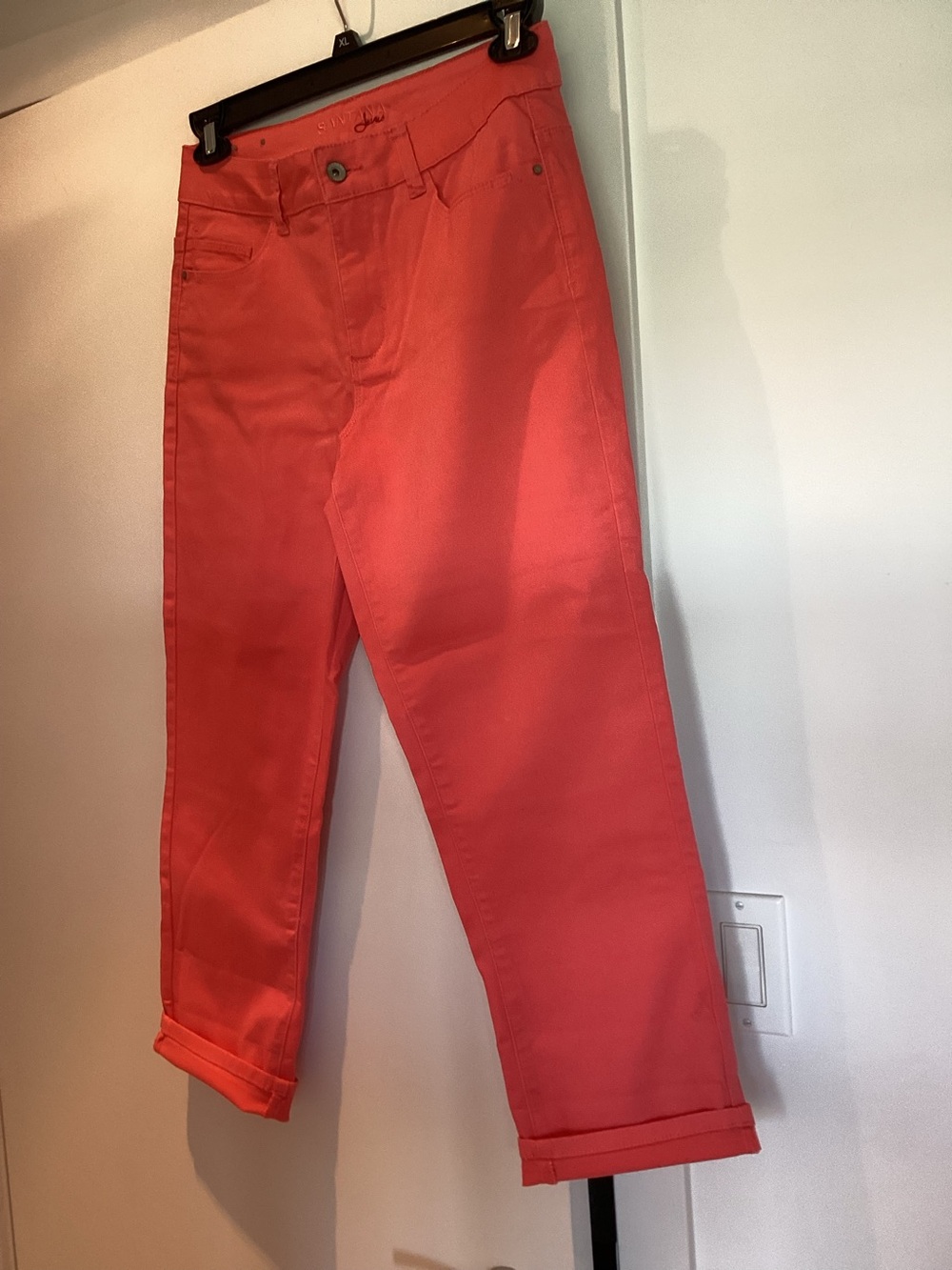 Santana Coral straight jeans. Size 10.NWOT